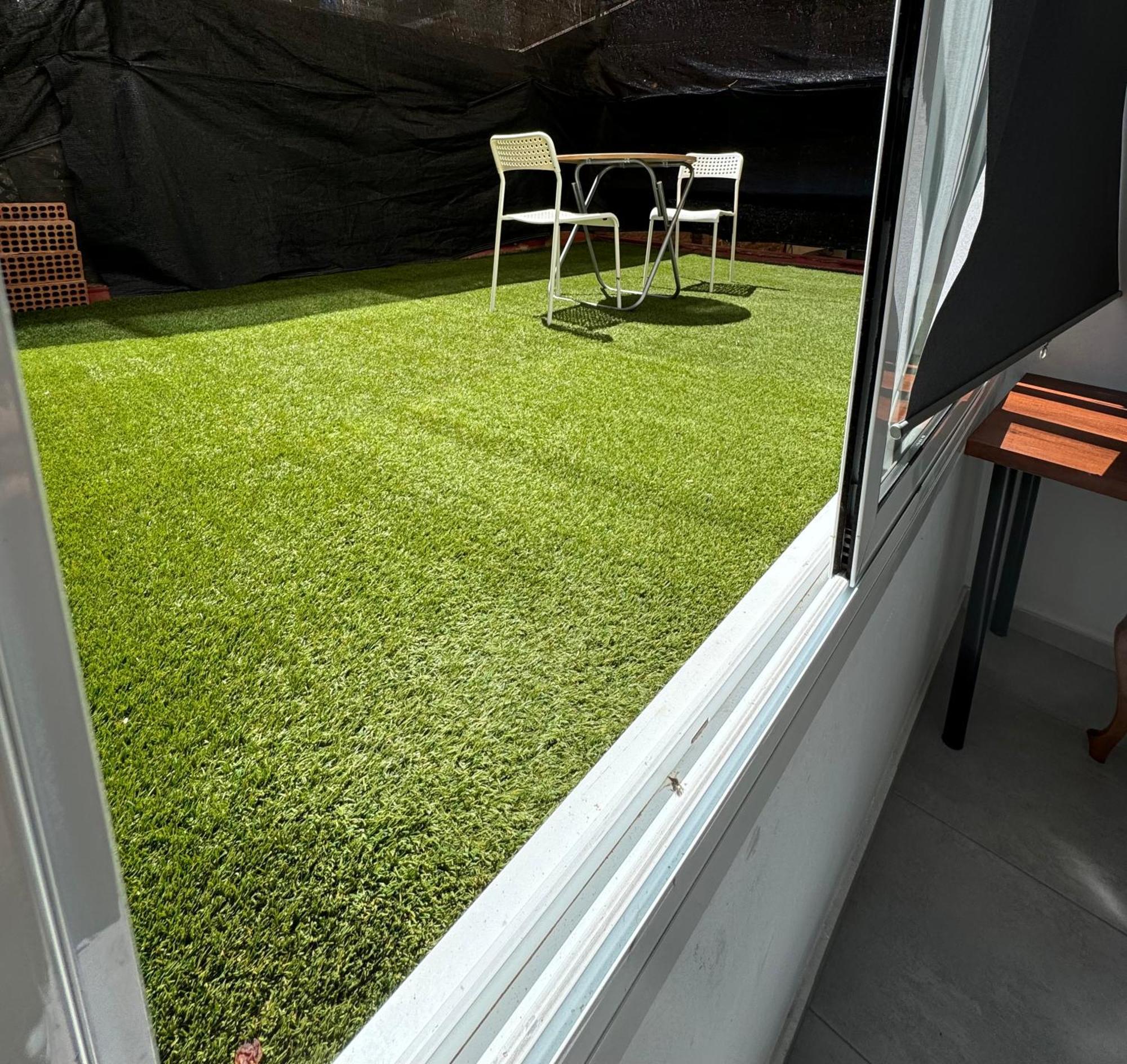 Rooms In Spacious Apartment In City Center Barcelona Exteriér fotografie